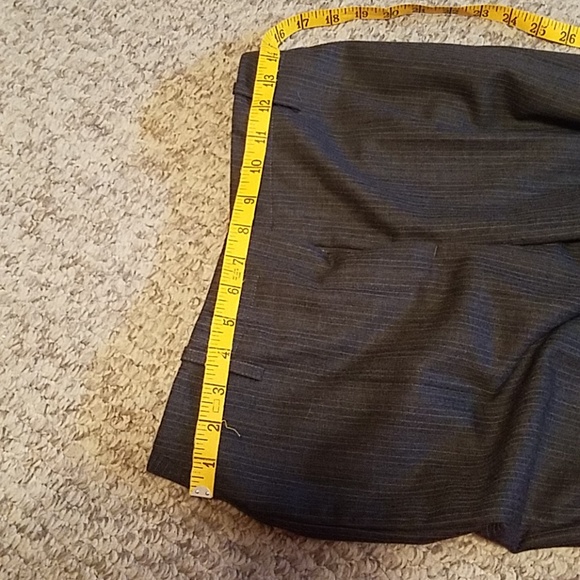 Authentic Chloe grey pinstripe pant suit - Picture 7 of 10